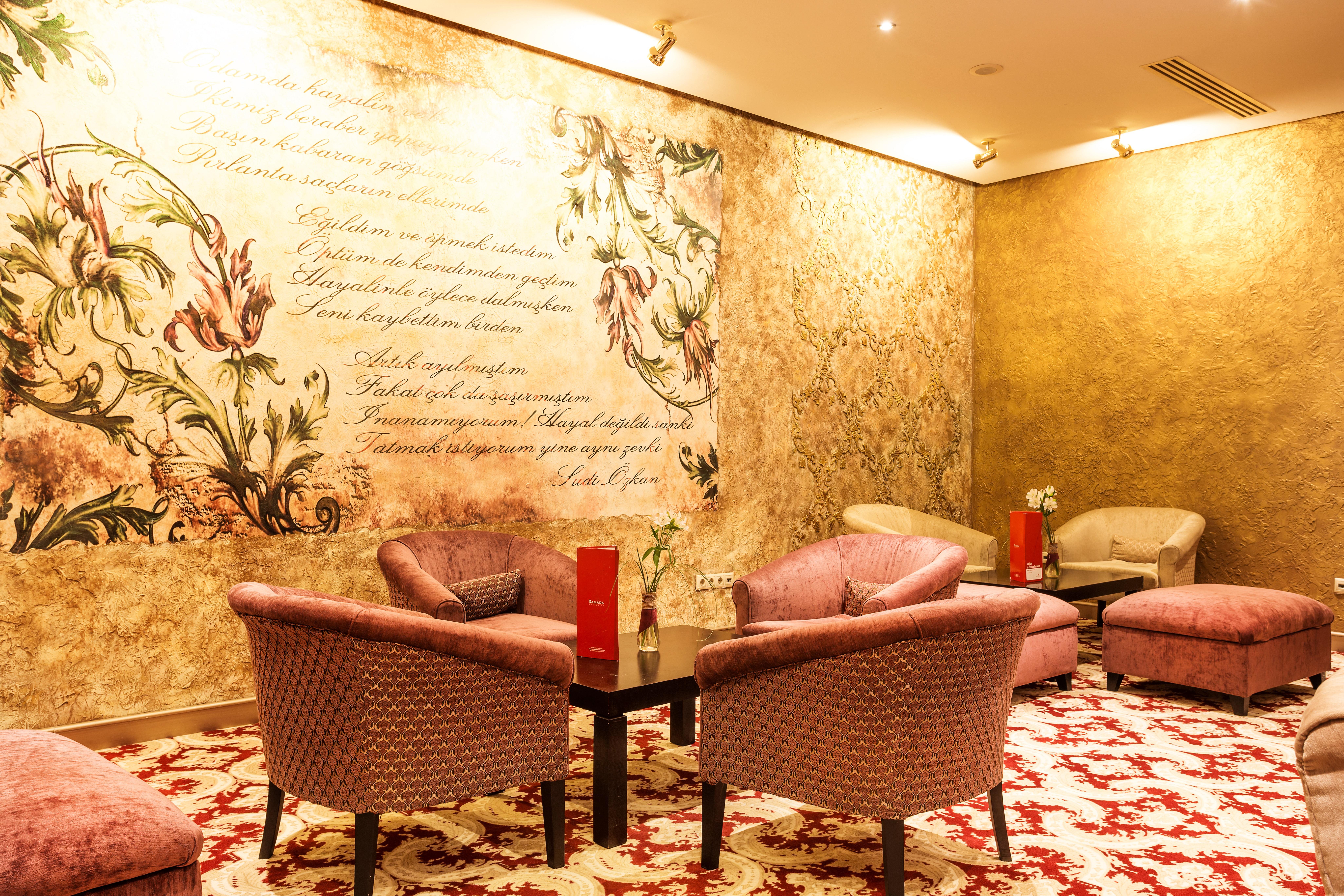 Ramada By Wyndham Sofia City Center — Foto’s 2